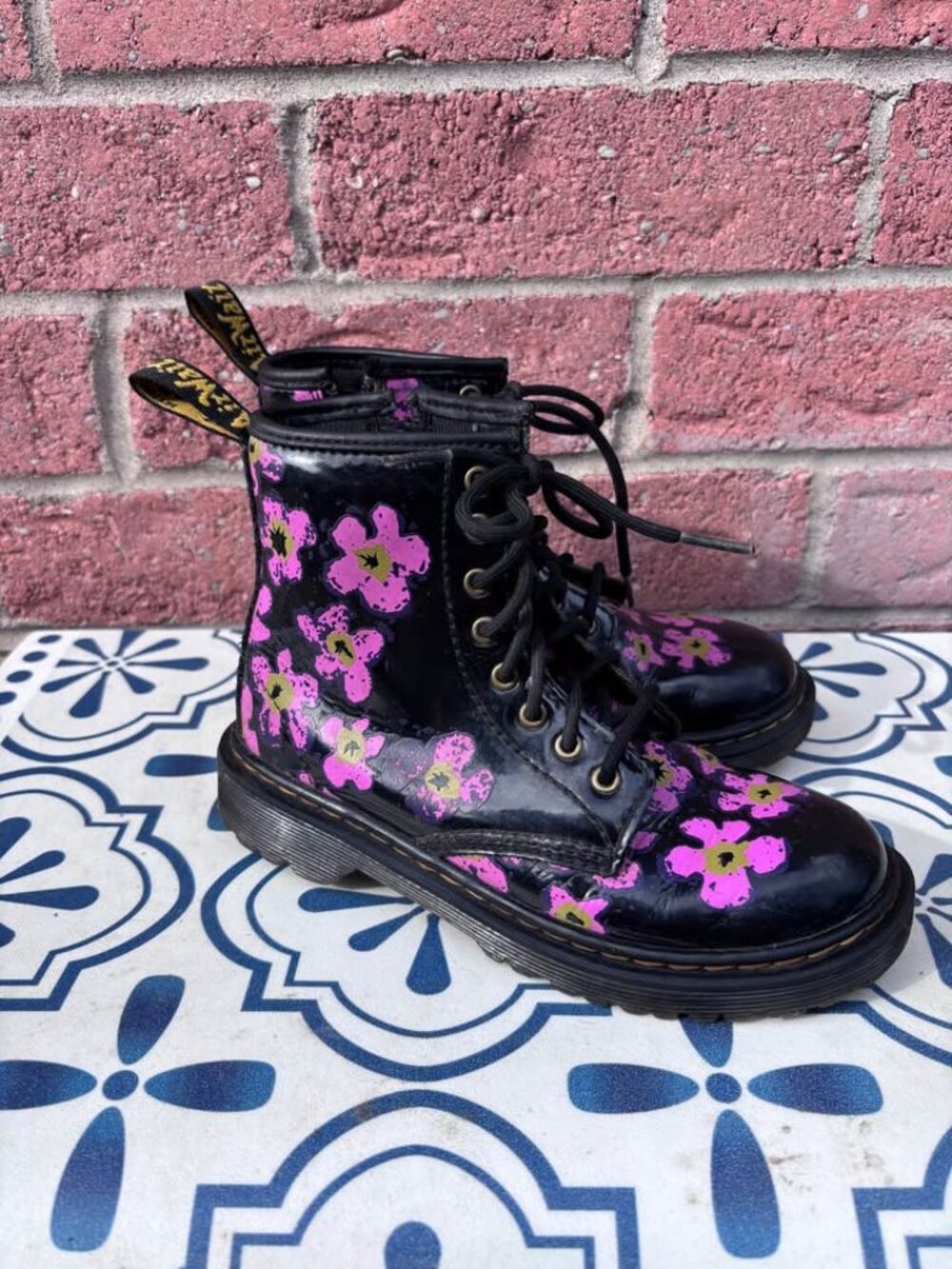 Kids Dr. Martens 1460 J Floral Boots Size US 1
